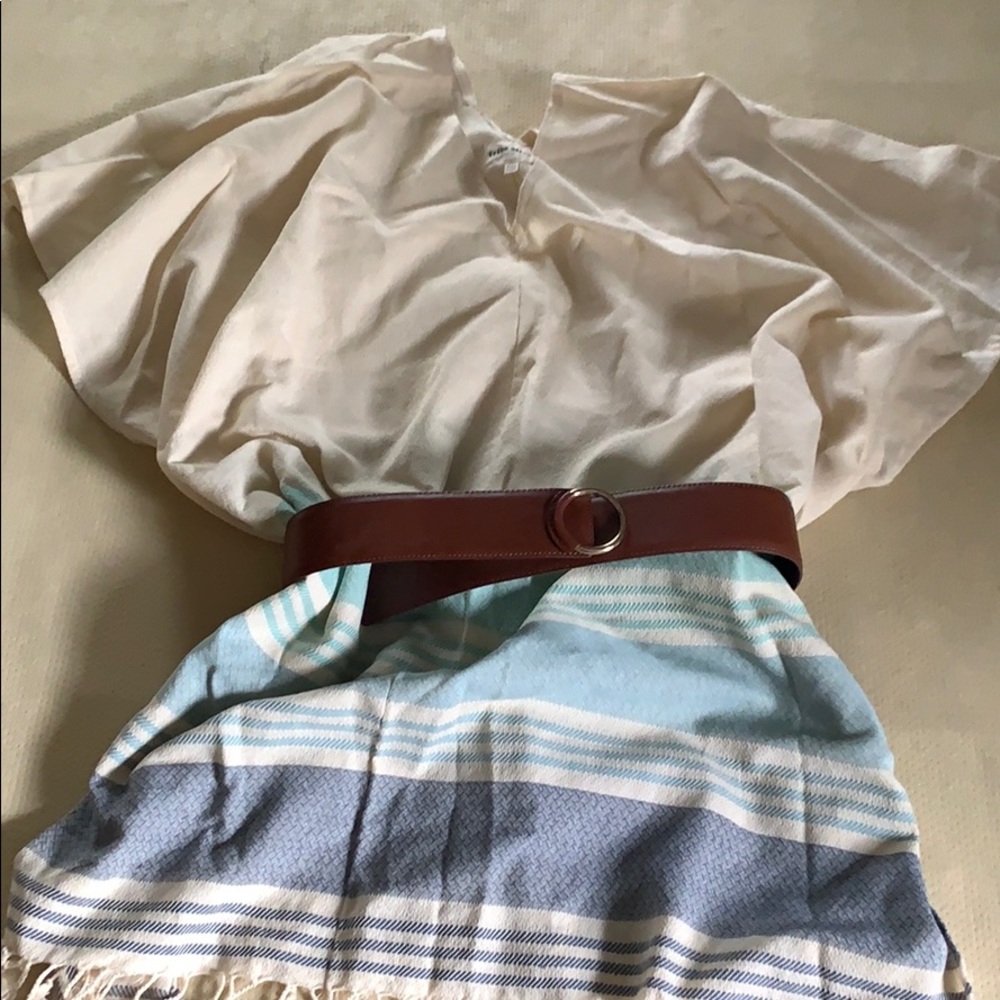 Brand new poncho top